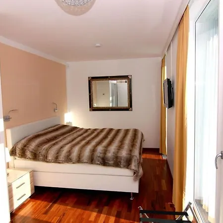 Captain's House Comfortable Tatil Evi Karlshagen